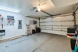 Garage - 