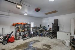 Garage - 