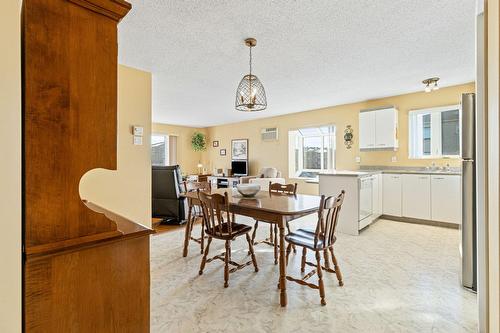 Vue d'ensemble - 204-2385 Rue Henriette-Céré, Longueuil (Saint-Hubert), QC - Indoor Photo Showing Dining Room