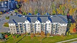 402 - 40 FERNDALE DRIVE S  Barrie, ON L4N 2L3