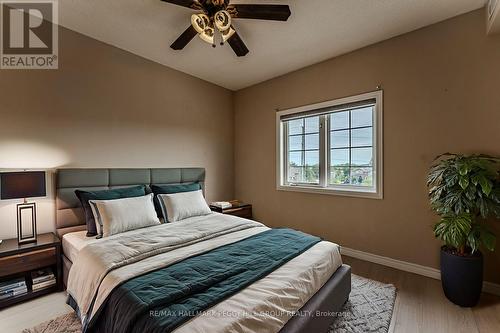 402 - 40 Ferndale Drive S, Barrie, ON - Indoor Photo Showing Bedroom