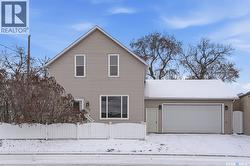 203 6th AVENUE S  Warman, SK S0K 4S3