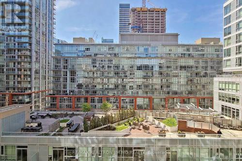 2604 - 199 Richmond Street W, Toronto, ON - Outdoor