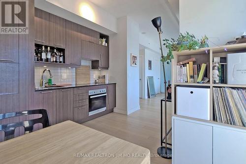 2604 - 199 Richmond Street W, Toronto, ON - Indoor