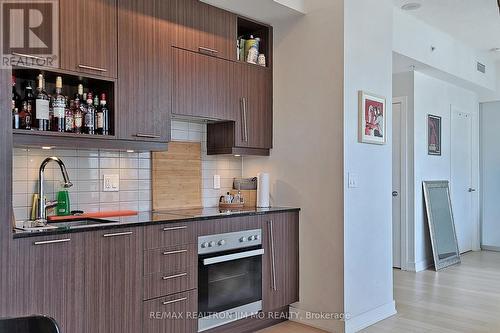 2604 - 199 Richmond Street W, Toronto, ON - Indoor Photo Showing Kitchen