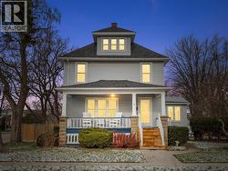 21 Wellington AVENUE West  Essex, ON N8M 1W8