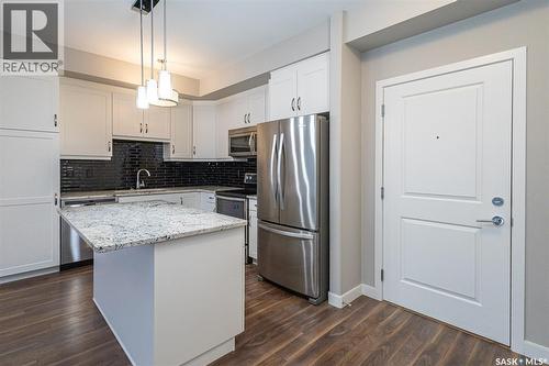 109 1015 Moss Avenue, Saskatoon, SK - Indoor Photo Showing Kitchen