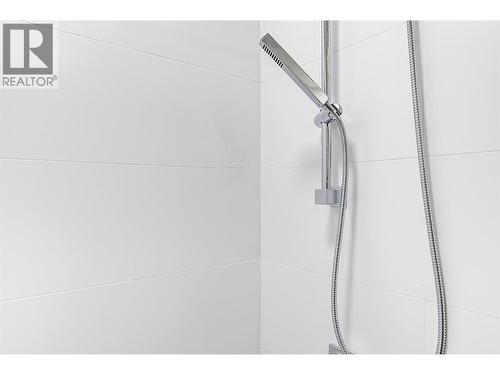 1380 Pridham Avenue Unit# 203, Kelowna, BC -  Photo Showing Bathroom