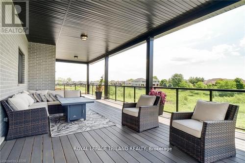 7353 Silver Creek Circle, London South (South V), ON - Outdoor With Deck Patio Veranda With Exterior