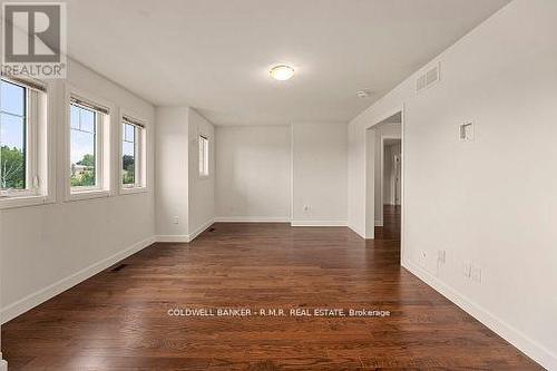 60 Alcorn Drive, Kawartha Lakes (Lindsay), ON - Indoor Photo Showing Other Room