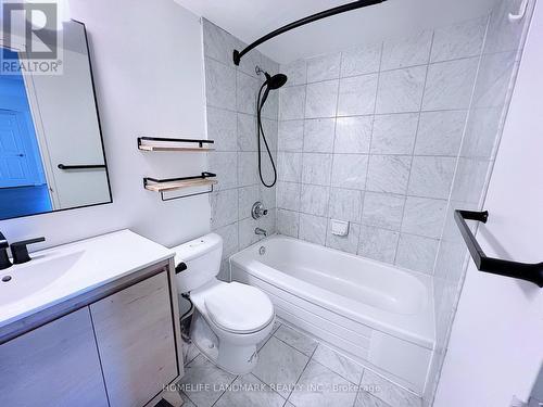 407 - 18 Hillcrest Avenue, Toronto, ON - Indoor Photo Showing Bathroom