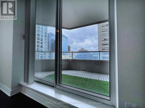 407 - 18 Hillcrest Avenue, Toronto, ON -  Photo Showing Other Room