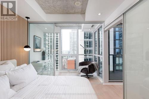 2301 - 88 Blue Jays Way, Toronto, ON - Indoor