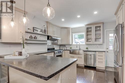 167 Queensdale Avenue, Toronto, ON - Indoor Photo Showing Kitchen