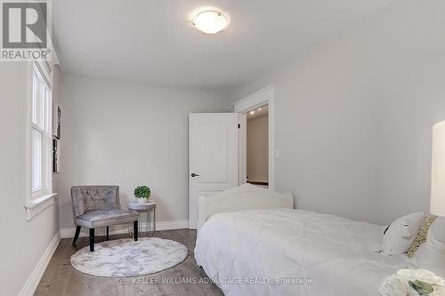 167 Queensdale Avenue, Toronto, ON - Indoor Photo Showing Bedroom
