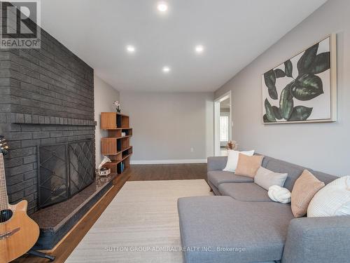 7 San Marko Place, Vaughan, ON - Indoor Photo Showing Living Room With Fireplace