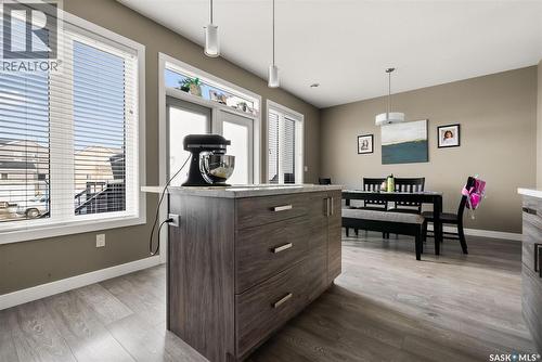 2810 Ridgway Avenue, Regina, SK - Indoor