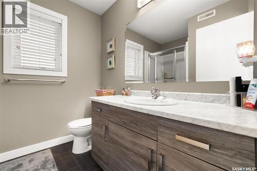 2810 Ridgway Avenue, Regina, SK - Indoor Photo Showing Bathroom