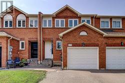 679 CONSTELLATION DRIVE  Mississauga, ON L5R 2V9
