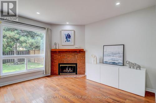 679 Constellation Drive, Mississauga, ON - Indoor Photo Showing Living Room With Fireplace