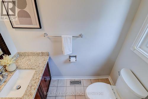 679 Constellation Drive, Mississauga, ON - Indoor Photo Showing Bathroom