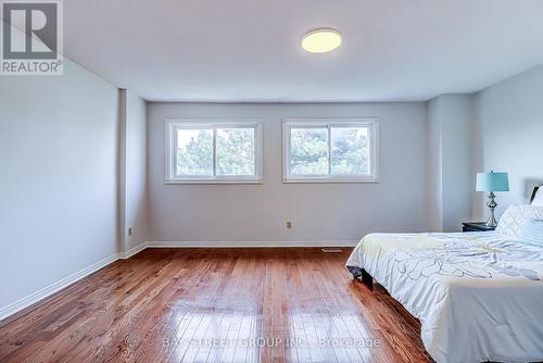 679 Constellation Drive, Mississauga, ON - Indoor Photo Showing Bedroom