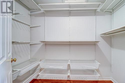 679 Constellation Drive, Mississauga, ON - Indoor With Storage