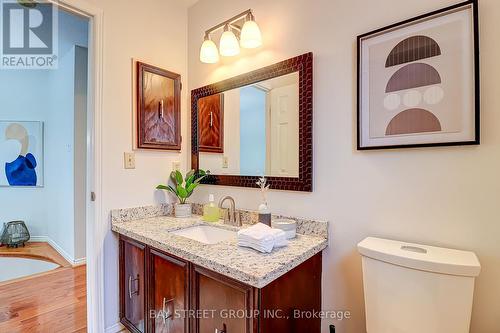 679 Constellation Drive, Mississauga, ON - Indoor Photo Showing Bathroom