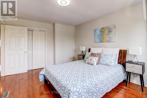 679 Constellation Drive, Mississauga, ON - Indoor Photo Showing Bedroom