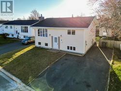 6 Burgess Avenue  Mount Pearl, NL A1N 2J5