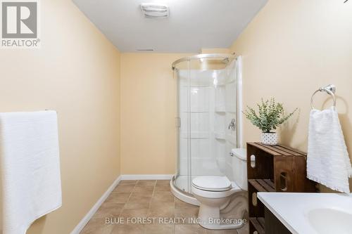 4 Donker Drive, St. Thomas, ON - Indoor Photo Showing Bathroom