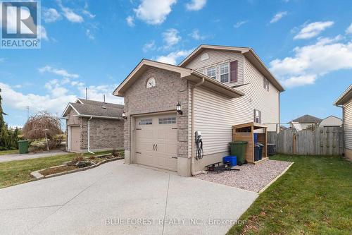 4 Donker Drive, St. Thomas, ON - Outdoor