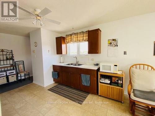 2ND FLOOR APARTMENT - 11 Kennedy Avenue, Kapuskasing, ON - Indoor Photo Showing Kitchen With Double Sink