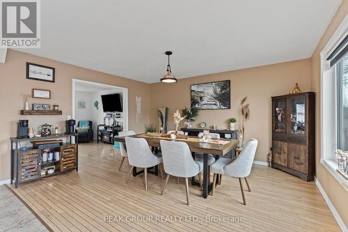 427 Trillium Avenue, Welland (West Welland), ON - Indoor Photo Showing Dining Room
