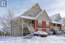 221 - 125 FAIRWAY COURT  Blue Mountains, ON L9Y 0P8
