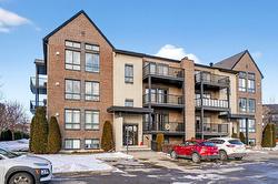 302-822 Rue de la Soeur-Marie-Rose  Terrebonne (Lachenaie), QC J6V 1T8