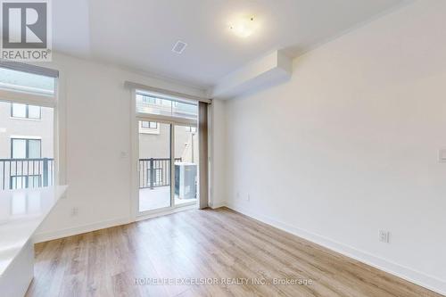 5456 Main Street, Whitchurch-Stouffville, ON - Indoor Photo Showing Other Room