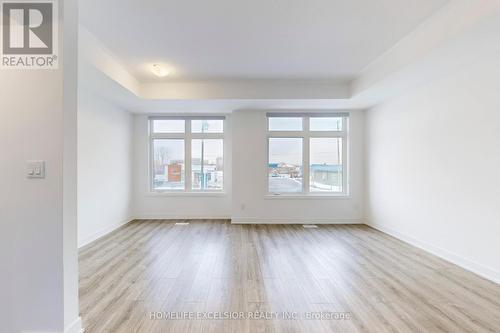 5456 Main Street, Whitchurch-Stouffville, ON - Indoor Photo Showing Other Room