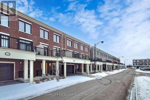 5456 Main Street, Whitchurch-Stouffville, ON - Outdoor