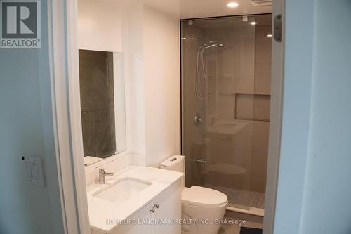 110 William Duncan Road, Toronto, ON - Indoor Photo Showing Bathroom