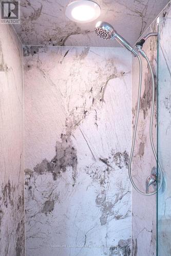 106 Odonnel Drive, Hamilton, ON -  Photo Showing Bathroom