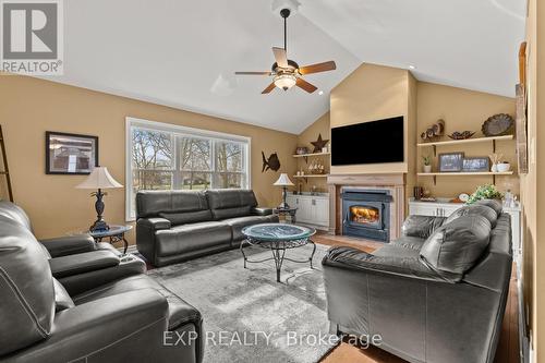 4893 Firelane 18, Port Colborne (Sherkston), ON - Indoor Photo Showing Living Room With Fireplace