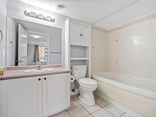 201 40 Regency Park Drive, Halifax, NS 