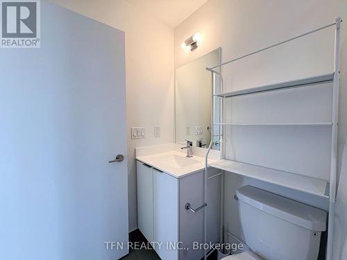 1502 - 20 Shore Breeze Drive, Toronto, ON - Indoor Photo Showing Bathroom