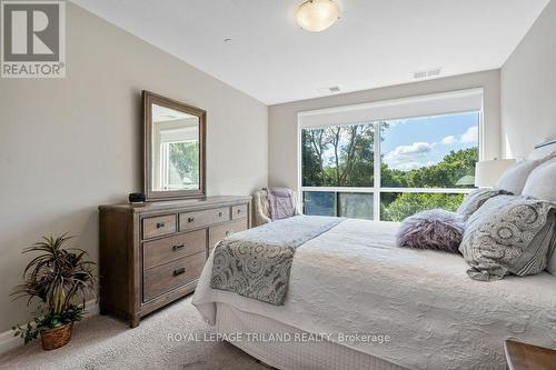 504 - 1200 Commissioners Road W, London South (South B), ON - Indoor Photo Showing Bedroom