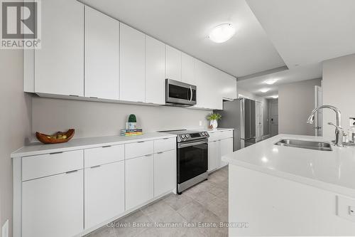 802 - 73 Arthur Street, Guelph (St. George'S), ON - Indoor Photo Showing Kitchen