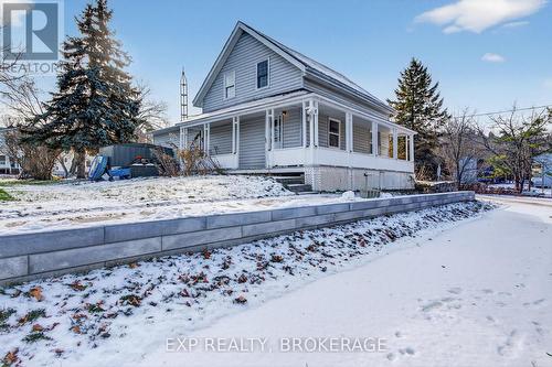 4 Water Street, Rideau Lakes, ON - Outdoor