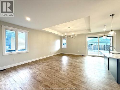 33 Duskridge Road, Chatham, ON - Indoor