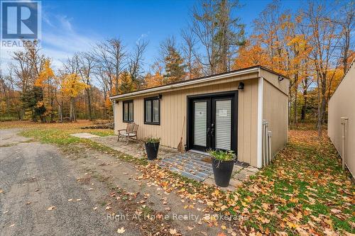 9658 Second Line, Milton, ON - Outdoor