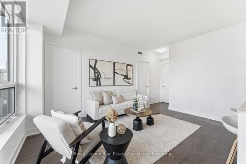 708 - 38 Cameron Street, Toronto, ON - Indoor Photo Showing Other Room